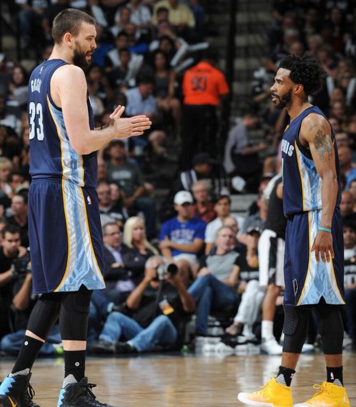 在他的首秀 在他的首秀