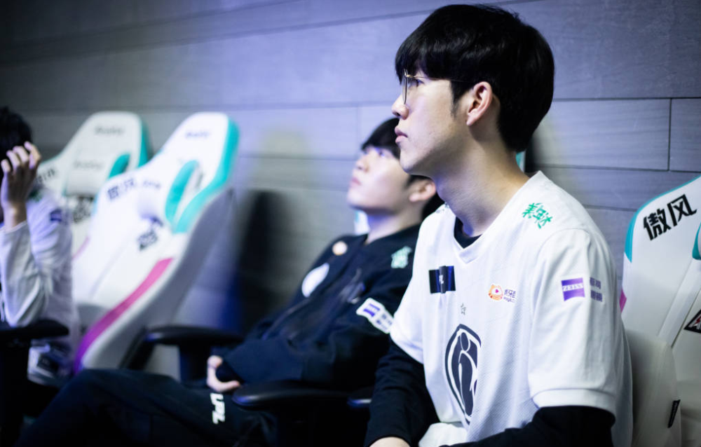 经历激励着 经历激励着