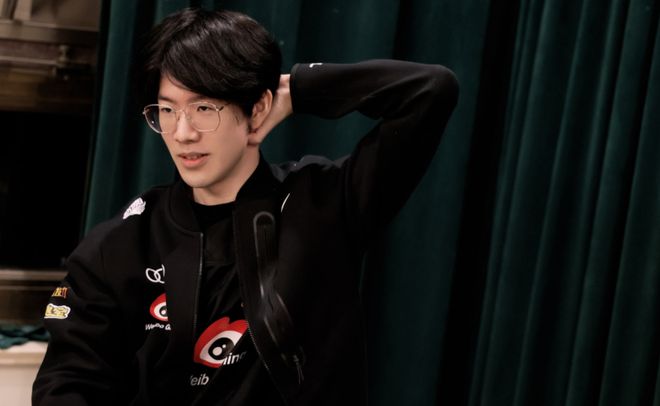 史密斯都在 史密斯都在